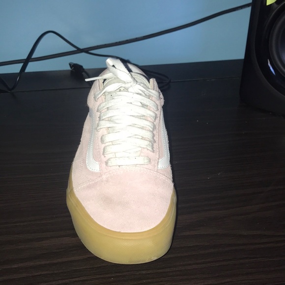 Vans - Picture 4 of 4